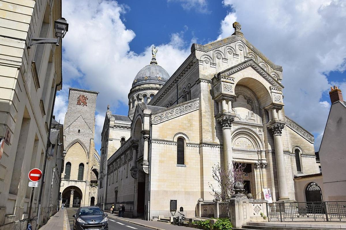 Appartamento Le Saint Martin / Cathedrale Tours Esterno foto